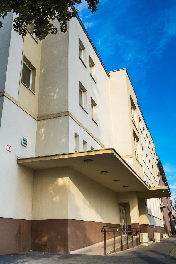 Danubius Szallo Komárno Exterior photo